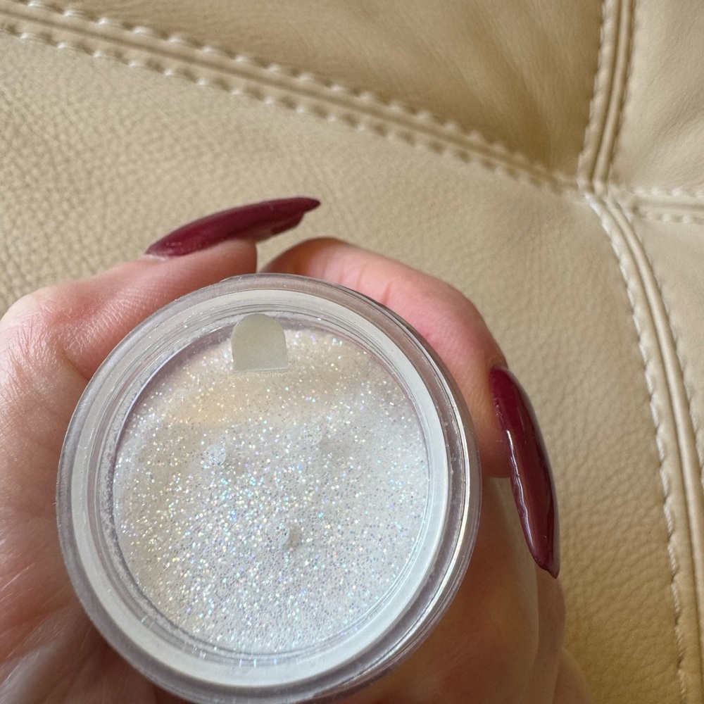 Coastal Scents White Pearl Crystal Ball Glitter